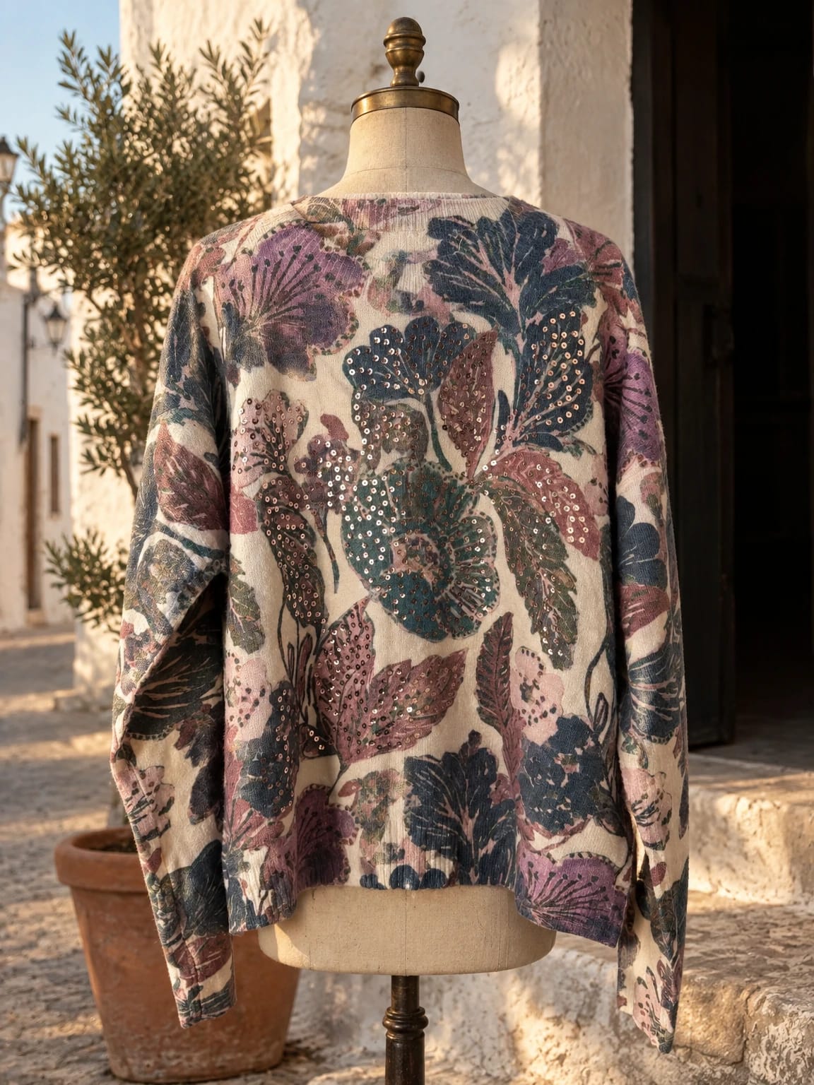 Maglia floreale con paillettes